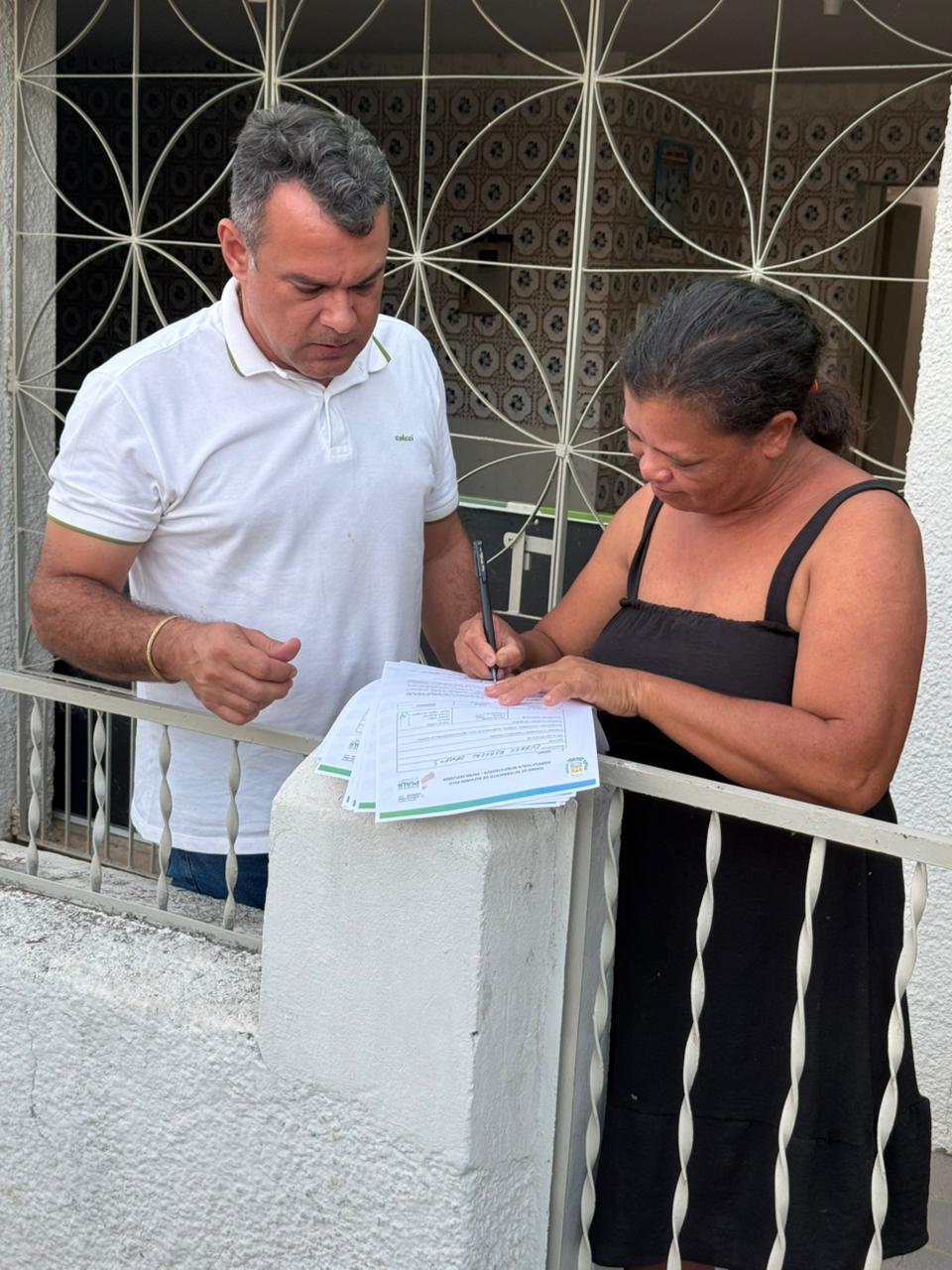 Prefeitura de Cristino Castro realiza entrega de mais 30 mil alevinos para produtores rurais - Divulgação/ASCOMPrefeitura de Cristino Castro realiza entrega de mais 30 mil alevinos para produtores rurais - Divulgação/ASCOM