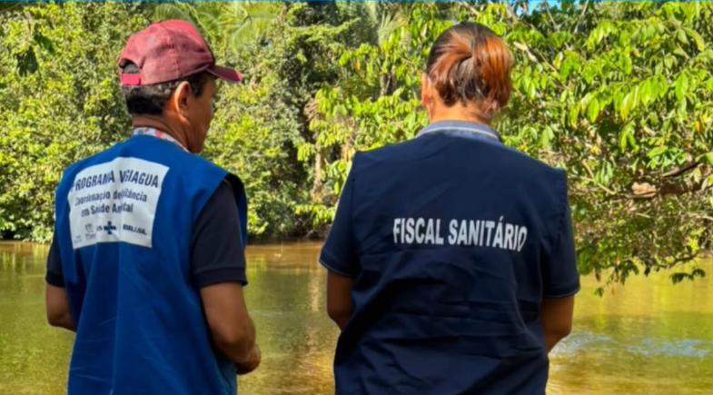 Vigilância Sanitária de Uruçuí monitora qualidade da água do Rio Parnaíba com coleta de amostras