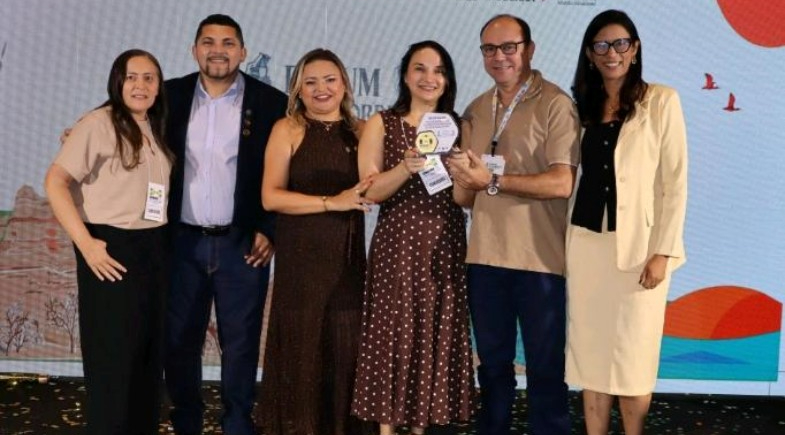 Educação de Caridade do Piauí recebe Selo VAAR em reconhecimento aos avanços no ensino