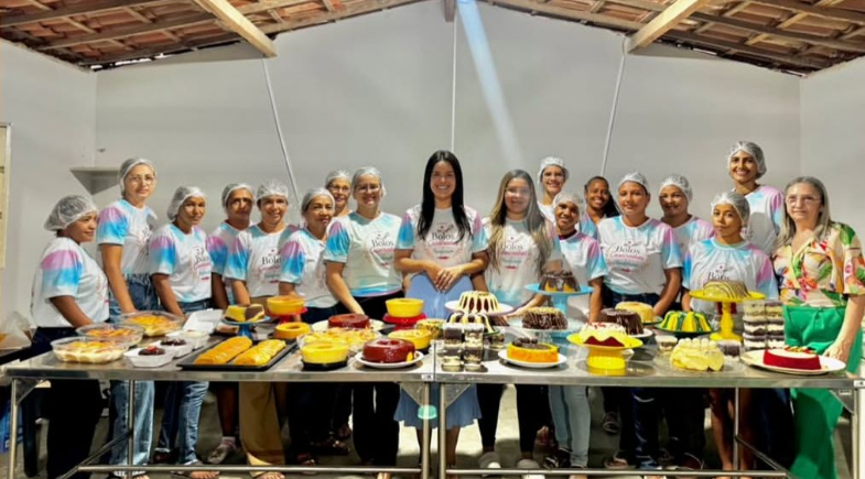 São Raimundo Nonato encerra Curso de Bolos e Pães com certificação de 60 mulheres