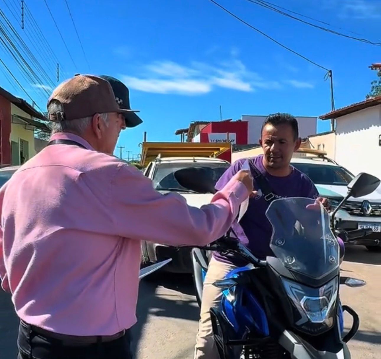  União lança campanha para uso do capacete e redução de acidentes - Divulgação/ASCOM União lança campanha para uso do capacete e redução de acidentes - Divulgação/ASCOM