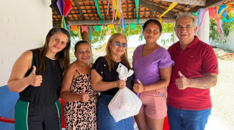 Prefeitura de Pau D’Arco do Piauí realiza entrega de leite para famílias do município