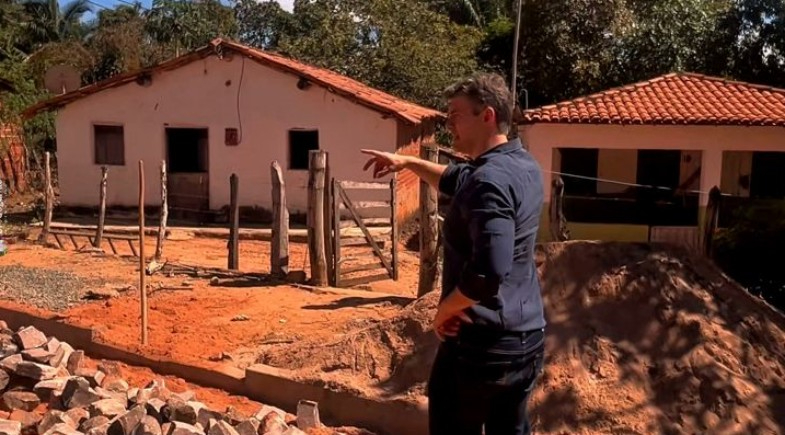 Várzea Grande inicia obras de pavimentação na zona rural do município