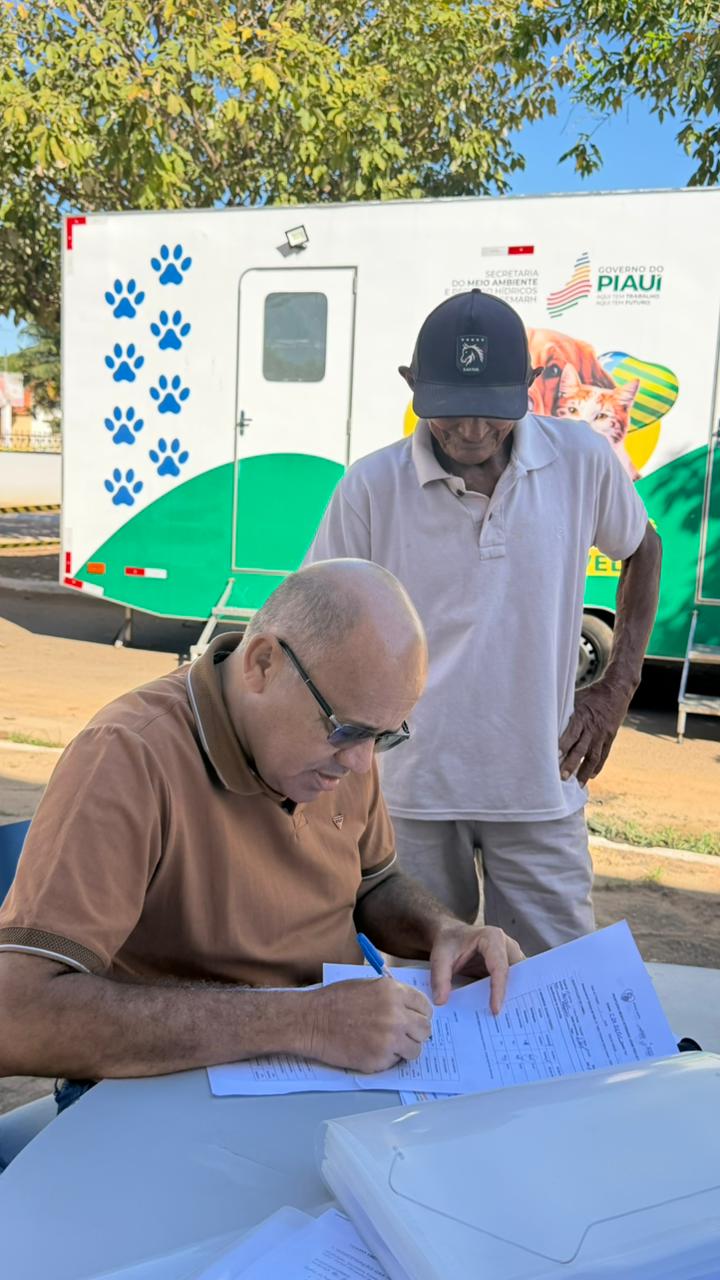 Colônia do Gurguéia recebe serviços do Piauí Pet Castramóvel - Divulgação/ASCOMColônia do Gurguéia recebe serviços do Piauí Pet Castramóvel - Divulgação/ASCOM