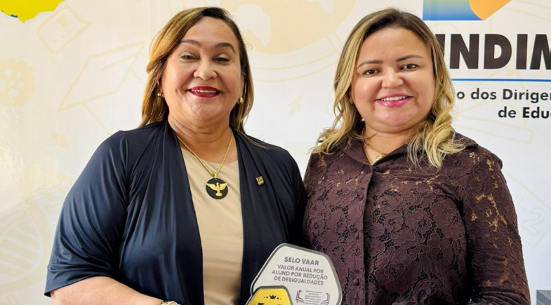 Floriano conquista Selo VAAR e reforça avanços na educação municipal