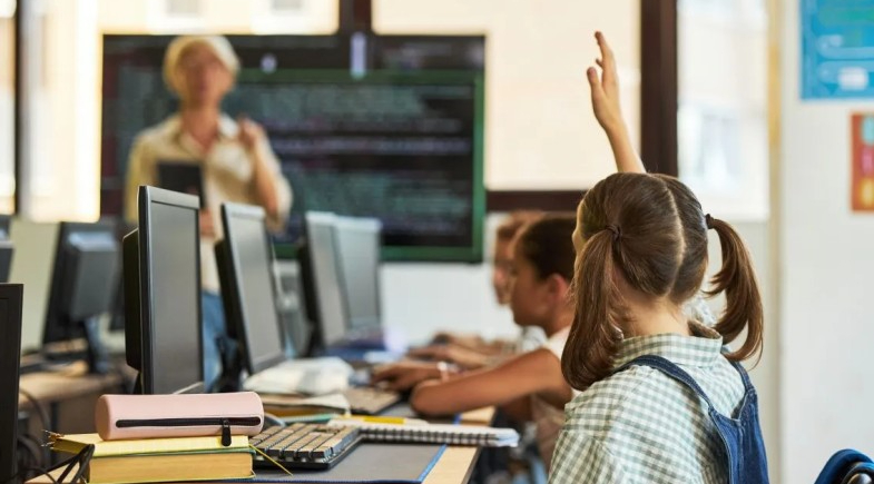 Educação de Francinópolis investe em capacitação sobre BNCC Computação