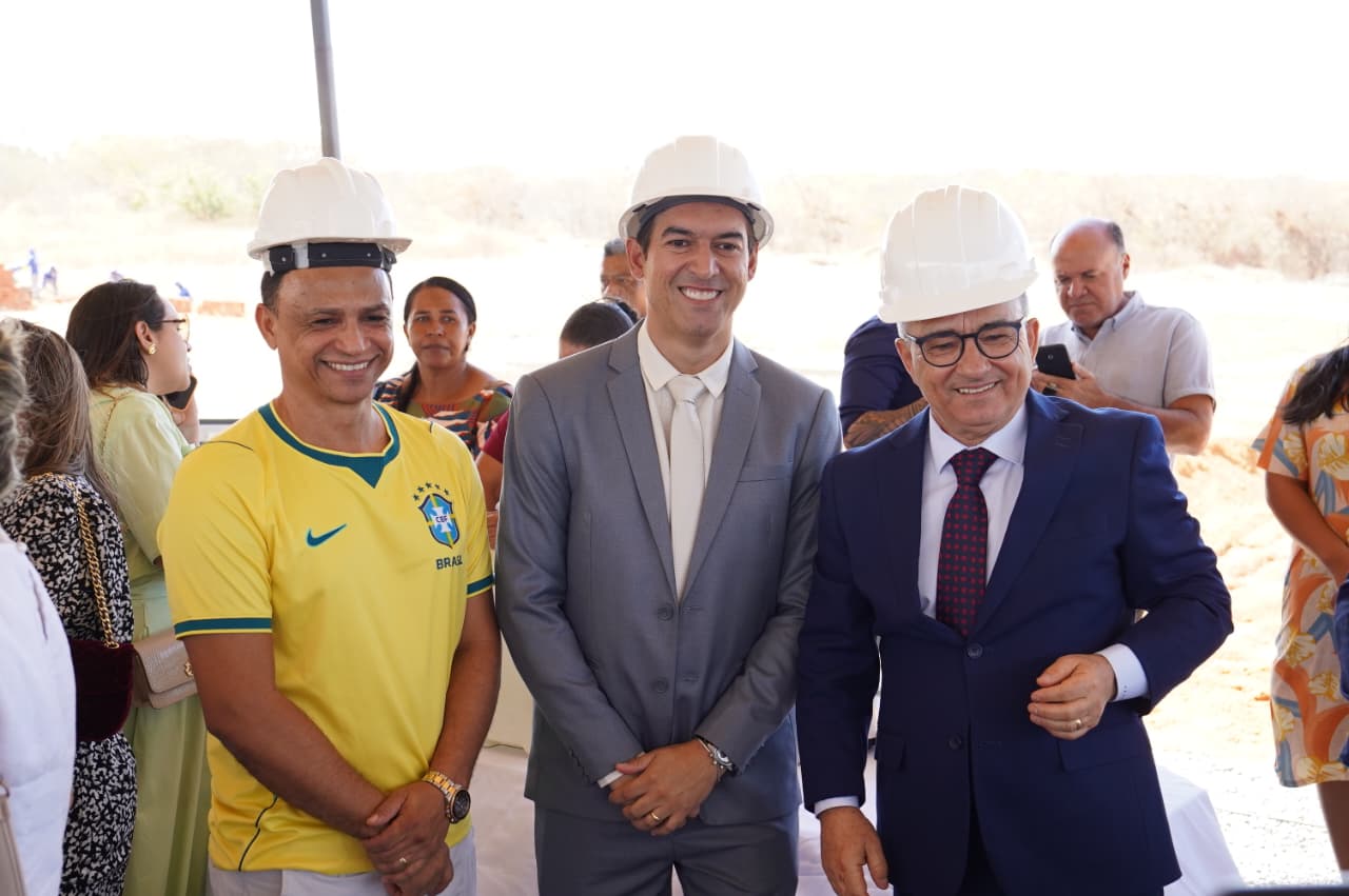 Caracol lança pedra fundamental para construção do novo fórum - Divulgação/ASCOM TJPI