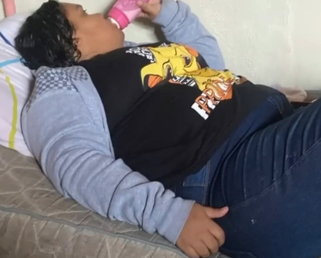 Mulher de 37 anos se passa por criança em Joinville