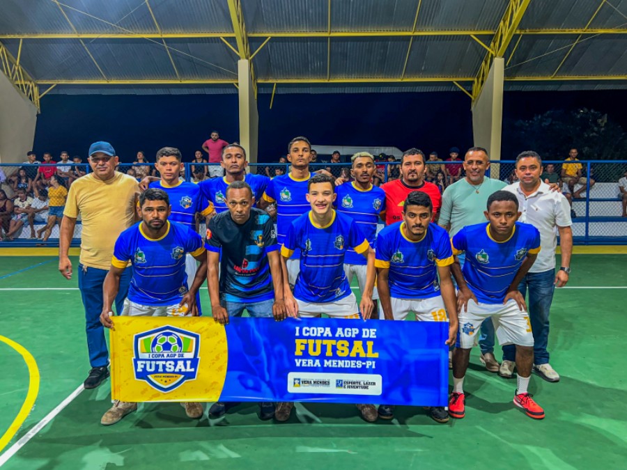 Vera Mendes abre I Copa AGP de Futsal com homenagem ao desportista Agripino Sousa Silva - Imagem 4
