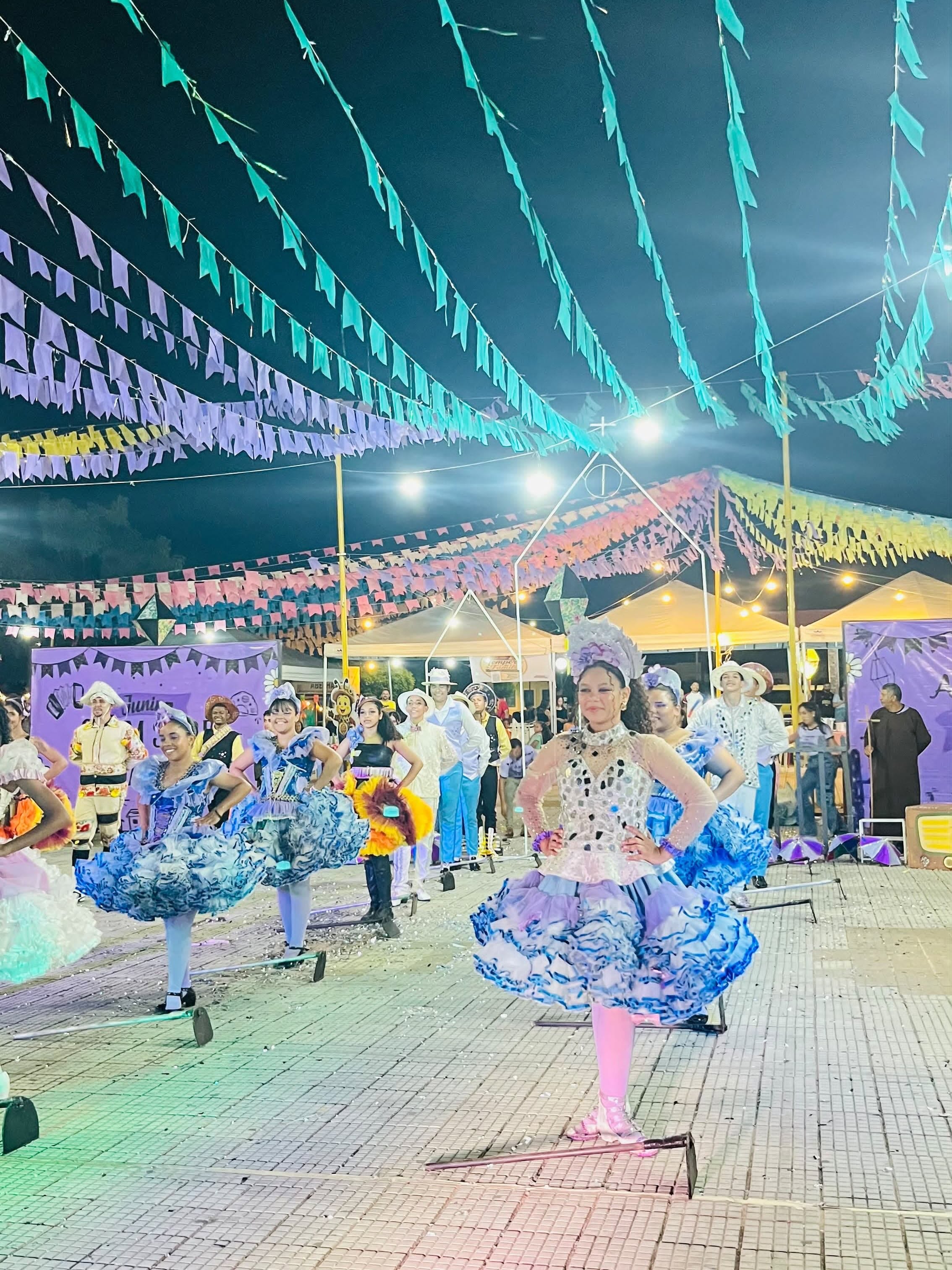  Festival Regional de Quadrilhas movimenta Arraiá Arte na Vila em Oeiras