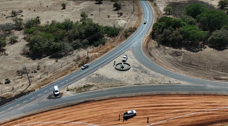 Obras do novo trevo de acesso seguem em ritmo acelerado em Curimatá