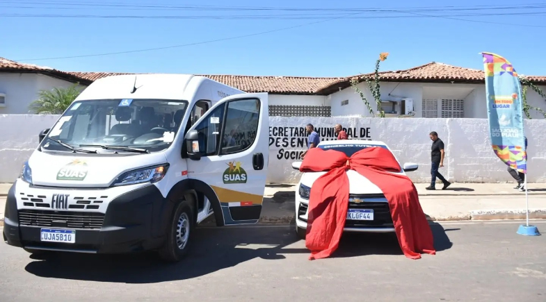 São João do Piauí recebe novos veículos para fortalecer os atendimentos da assistência social