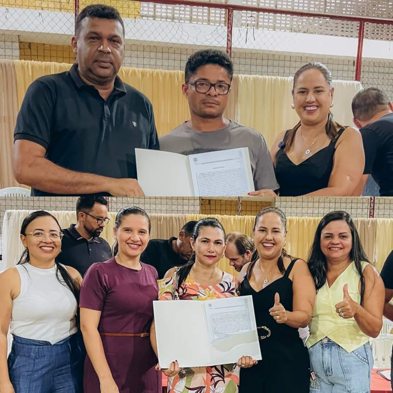 Entrega de registro de imóveis em Cocal de Telha - Divulgação/ASCOM