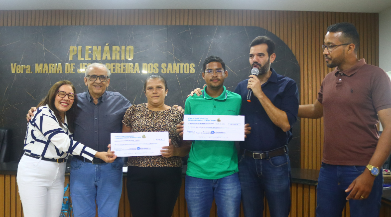 Monsenhor Gil promove encontro com agricultores familiares e reforça apoio ao Programa Compra Direta