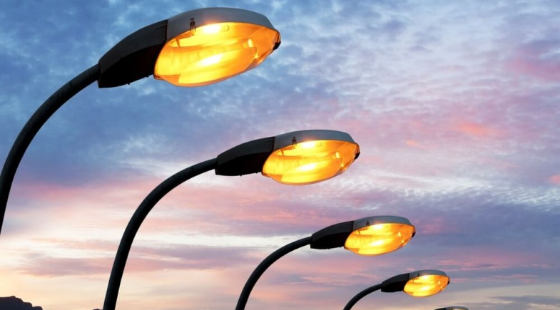 Avenida José Rodrigues Coelho, em Socorro do Piauí, recebe nova iluminação em LED