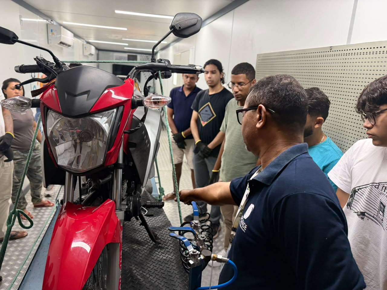 Curso gratuito de Mecânica de Motos - Divulgação/ASCOMCurso gratuito de Mecânica de Motos - Divulgação/ASCOM