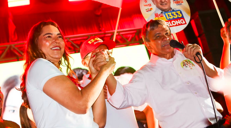 Jannaína Marques reúne Wellington Dias e milhares de apoiadores em inauguração de comitê | Reprodução