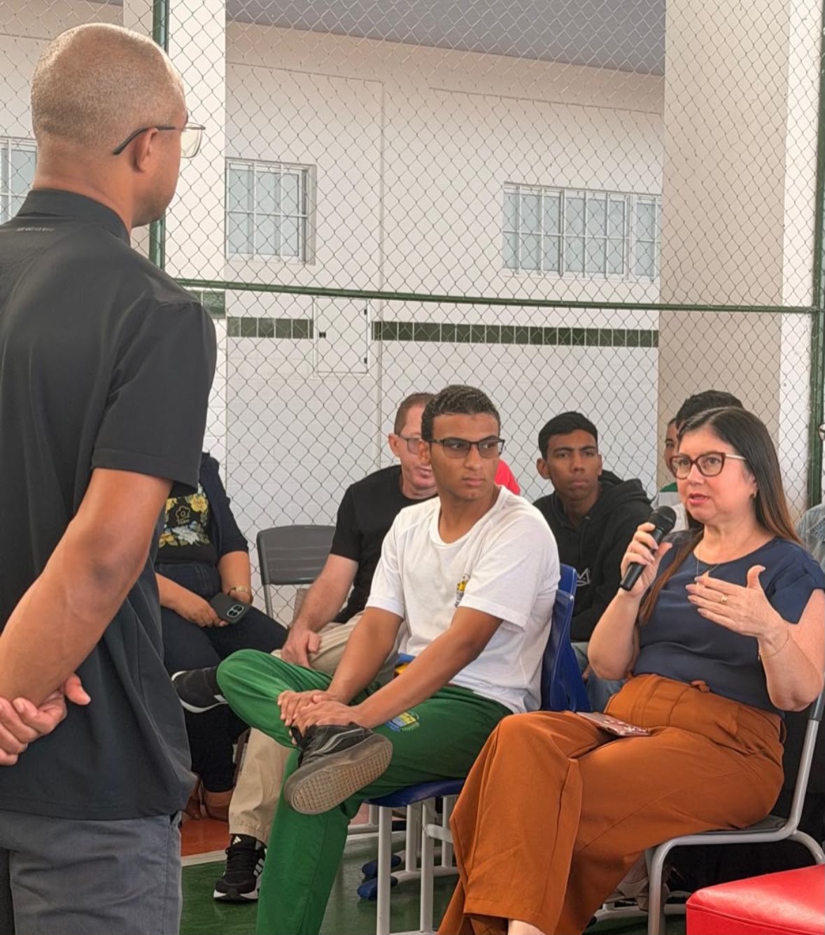  Bom Jesus promove palestra sobre neurodivergência e inclusão