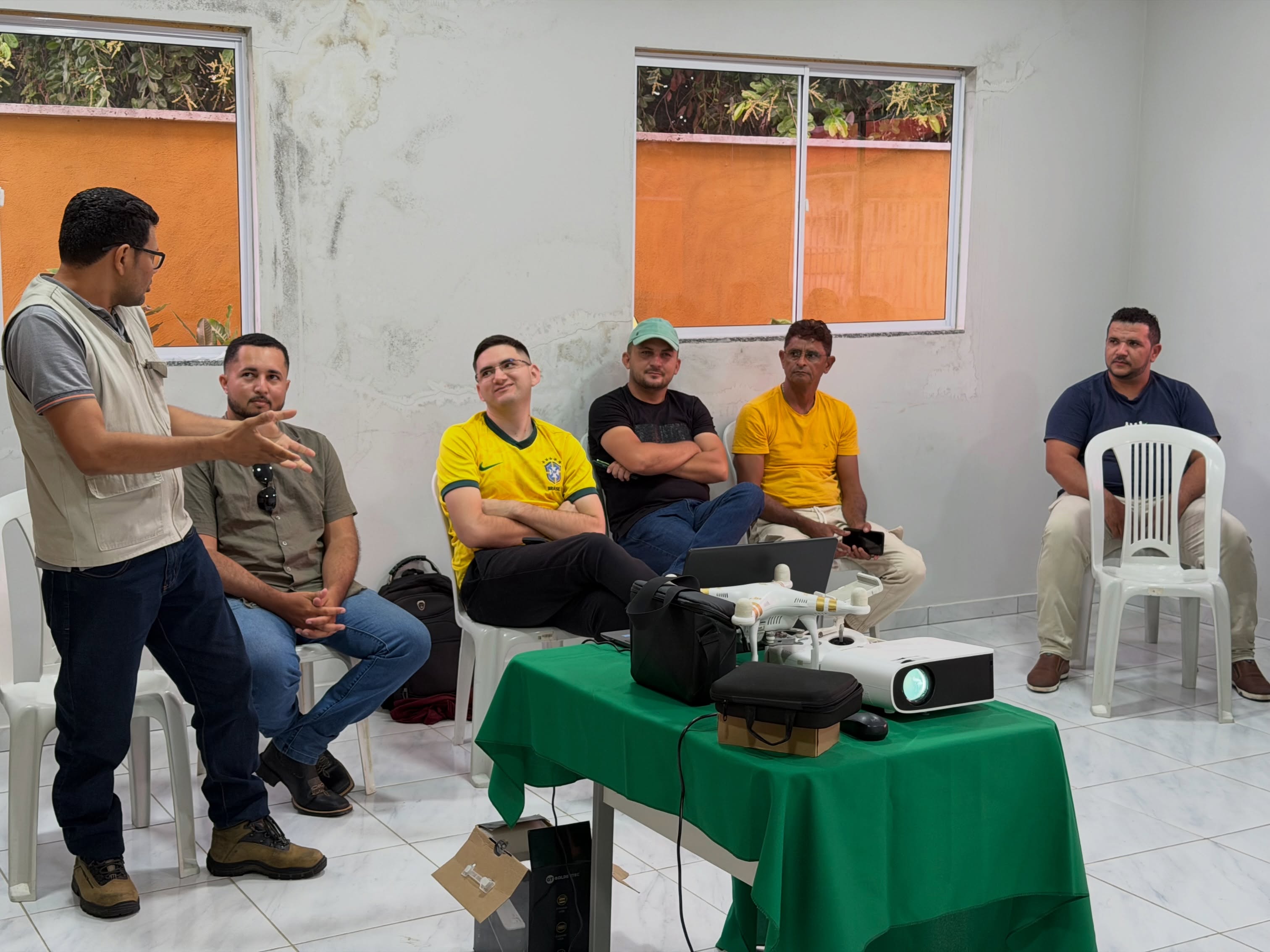 Caraúbas do Piauí conclui Curso de Operação de Drone - Imagem 2