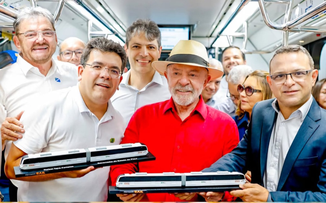 Wilson Martins com Rafael Fonteles e o presidente Lula: ampliação do metrô 