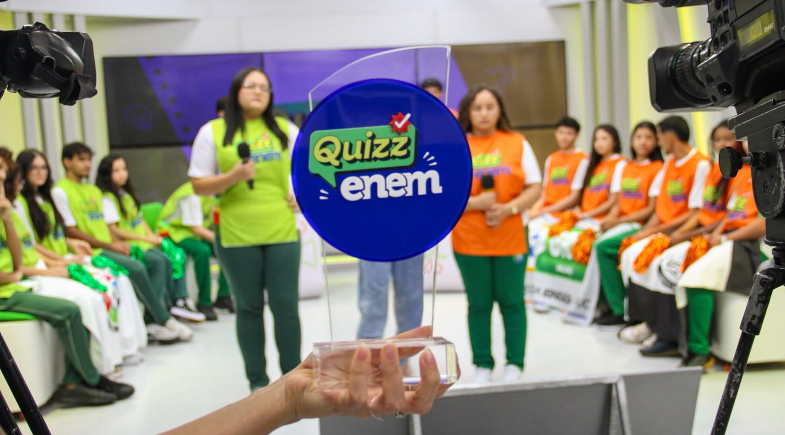 Estudantes de Parnaíba e Lagoa do Sítio disputam conhecimento no Quiz Enem | Eliaquim de Paula