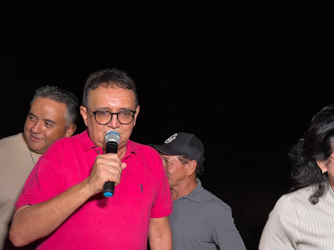 Passagem molhada e pavimentação na comunidade Lajes dos Fidélis - Divulgação/ASCOMPassagem molhada e pavimentação na comunidade Lajes dos Fidélis - Divulgação/ASCOM