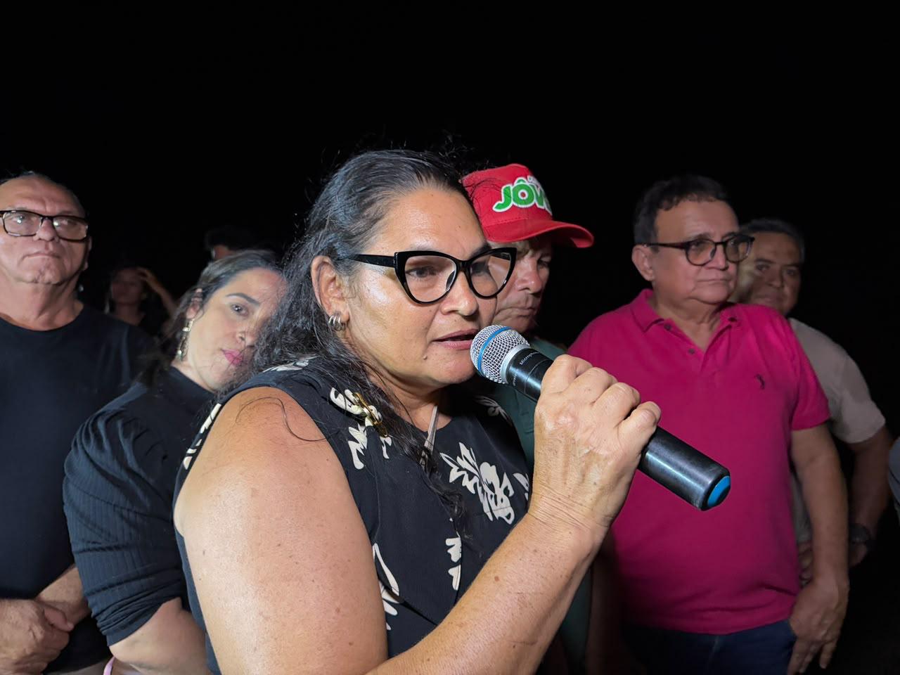 Passagem molhada e pavimentação na comunidade Lajes dos Fidélis - Divulgação/ASCOMPassagem molhada e pavimentação na comunidade Lajes dos Fidélis - Divulgação/ASCOM