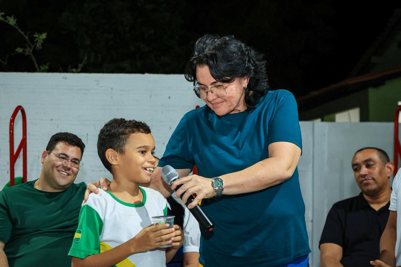 Piripiri entrega CETI Vicente Alves Ferreira - Divulgação/ASCOMPiripiri entrega CETI Vicente Alves Ferreira - Divulgação/ASCOM