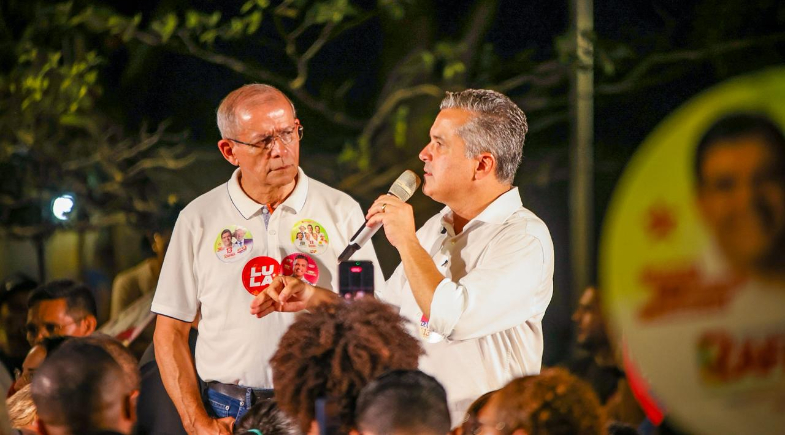 Dr. Vinicius realiza encontro no Vale Quem Tem, ao lado de Nazareno Fonteles | Andressa Sipaúba/Ascom