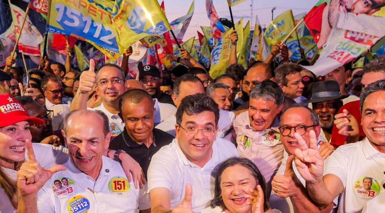 Comício em Oeiras | Reprodução