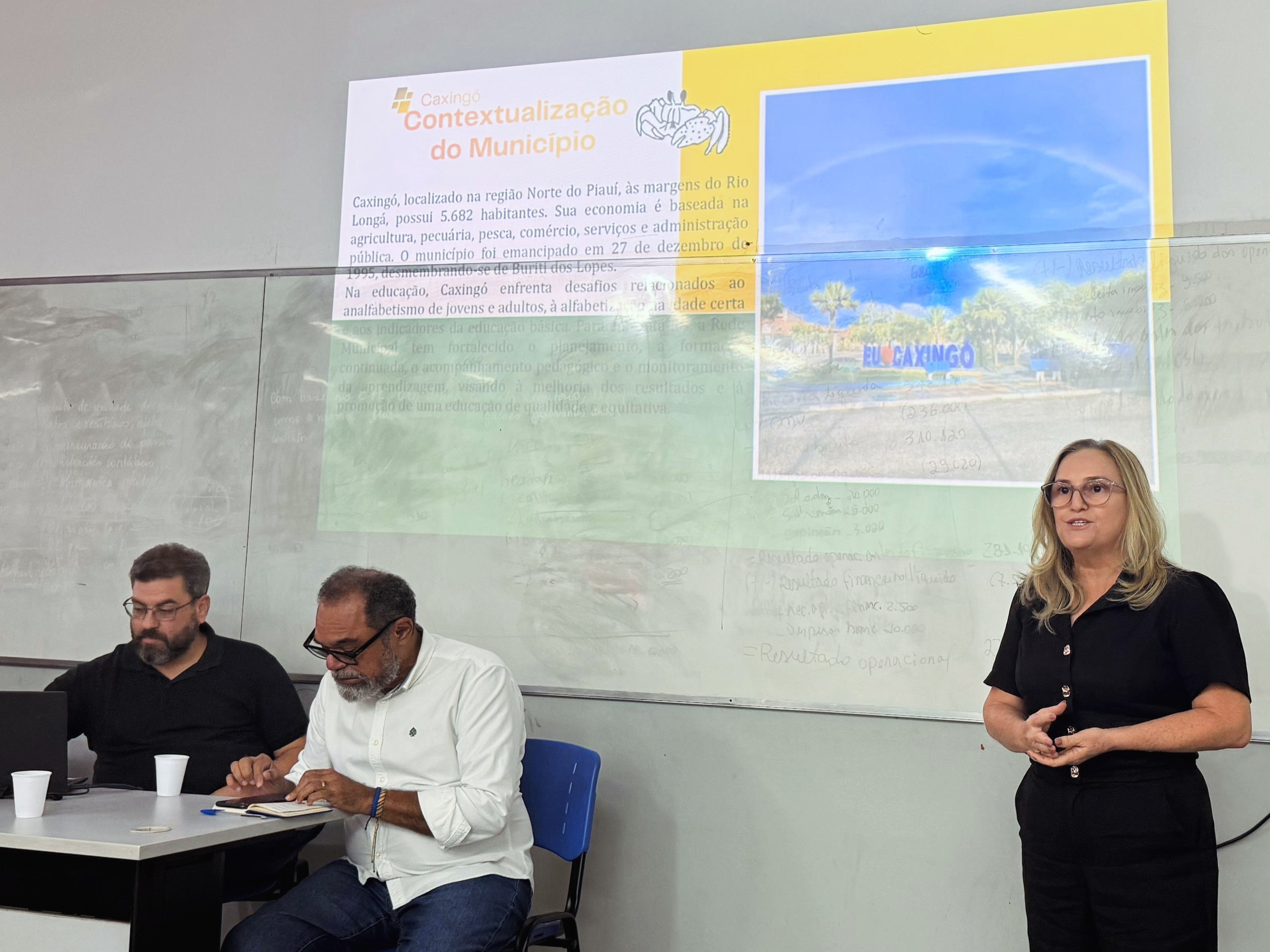 Caxingó destaca avanços da educação em formação regional de lideranças - Imagem 1